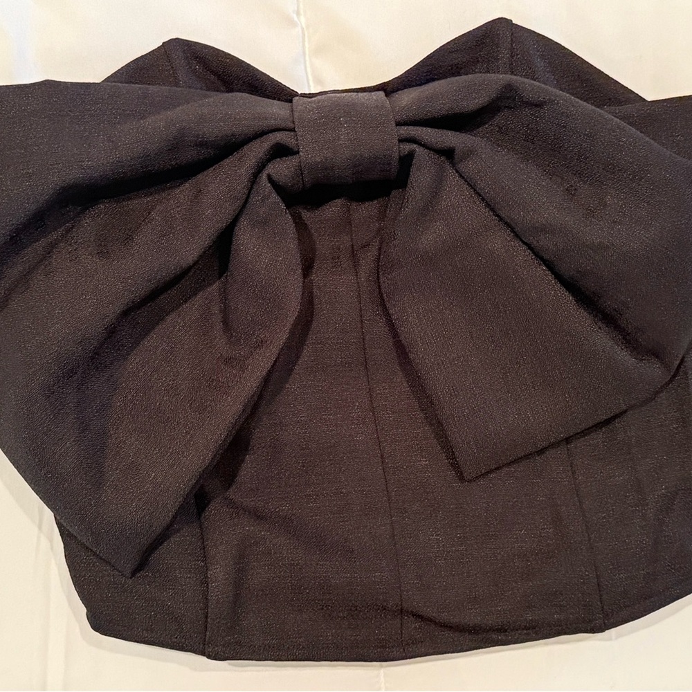 Pink Lily Glamorous Moments Black Strapless Bow Top